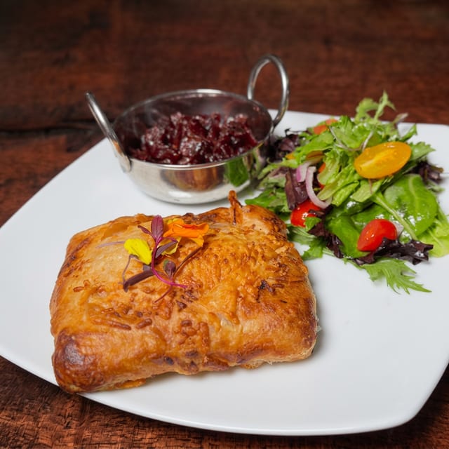 Chía's Chicken À La King Puff.